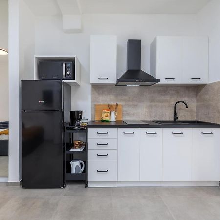 3 Minutes From The Beach: Lovely Studio Apartment Πούλα Εξωτερικό φωτογραφία